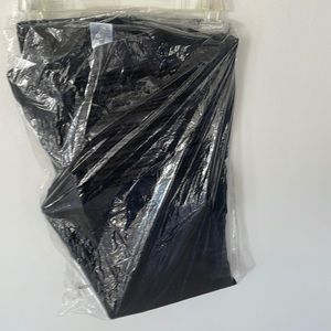 Banana Republic Dark Wash Jean. NWT